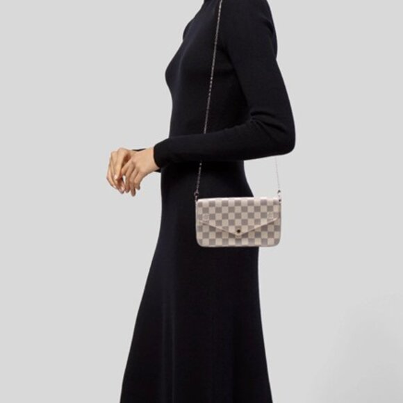 Louis Vuitton Damier Azul Pochette Felicie Chain Wallet in Rose Ballerine - Picture 16 of 16